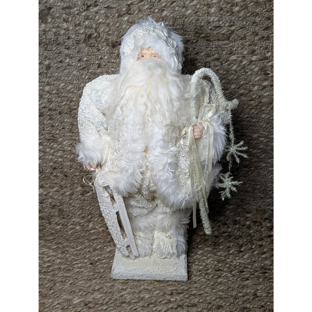 Southern Living Enchanted Christmas Santa White Sled Staff Iridescent Snowflakes